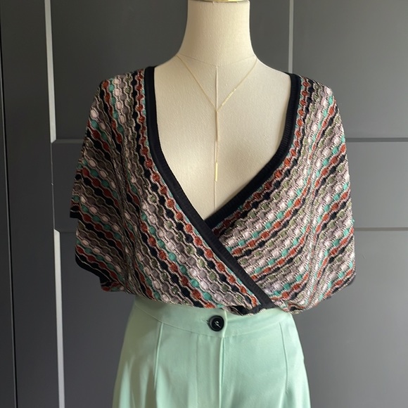 Vintage jewl tone Missoni Sweater - Picture 3 of 8